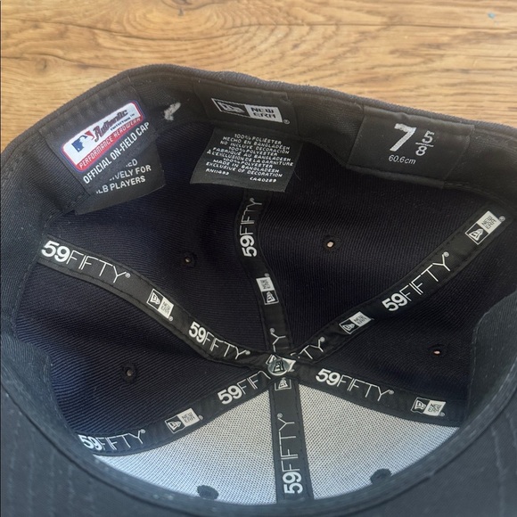 New Era New York Yankees 2024 World Series On Field Hat - Picture 3 of 5